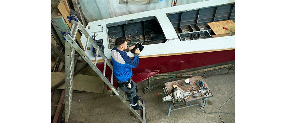 REFITTING BARCHE